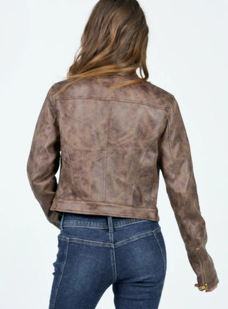 EVELYN-JACKE
